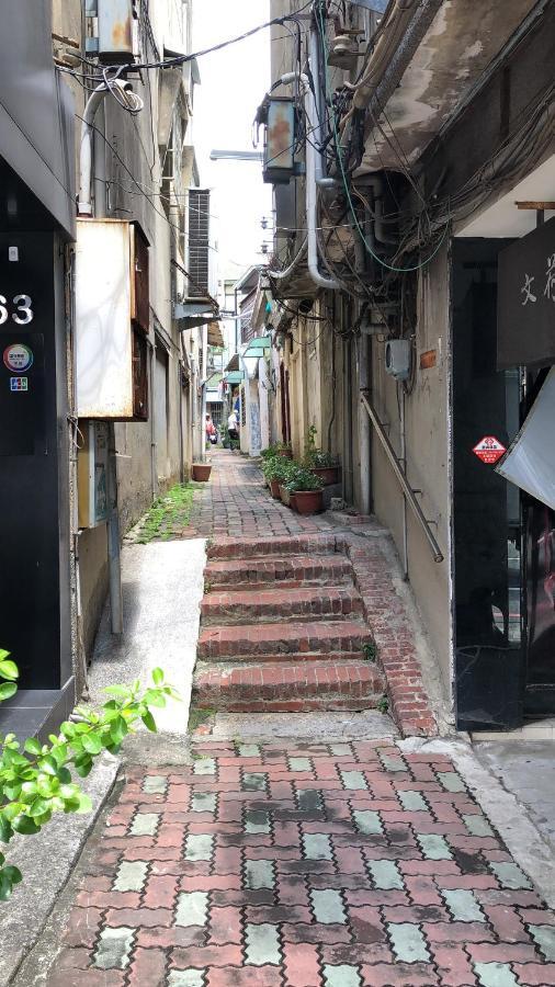 台甕茶室青年旅館 Tai-Wong Tatami Room Hostel تاينان المظهر الخارجي الصورة