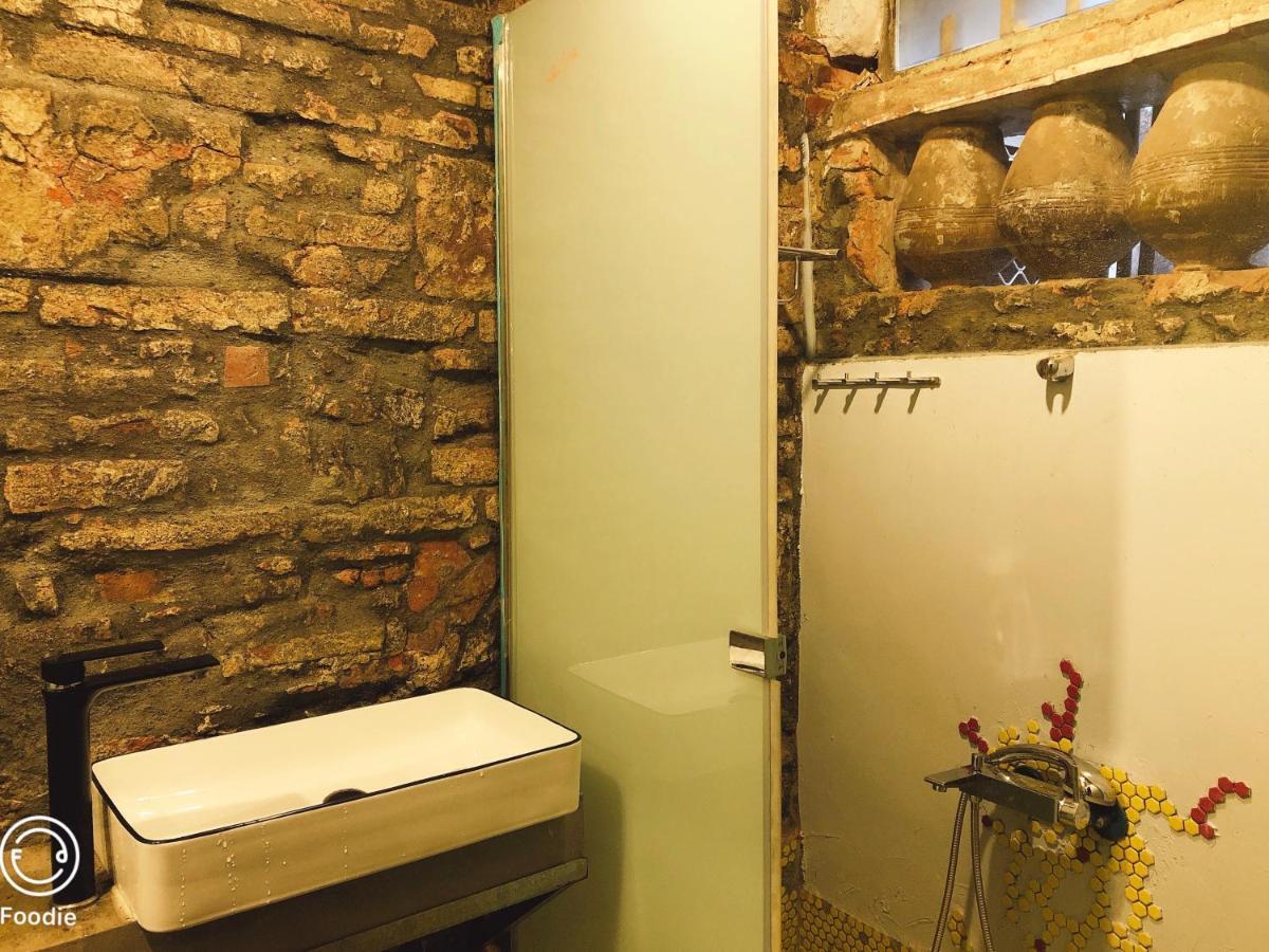 台甕茶室青年旅館 Tai-Wong Tatami Room Hostel تاينان المظهر الخارجي الصورة