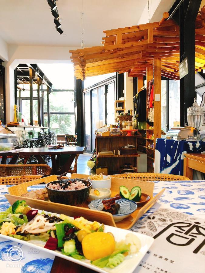 台甕茶室青年旅館 Tai-Wong Tatami Room Hostel تاينان المظهر الخارجي الصورة